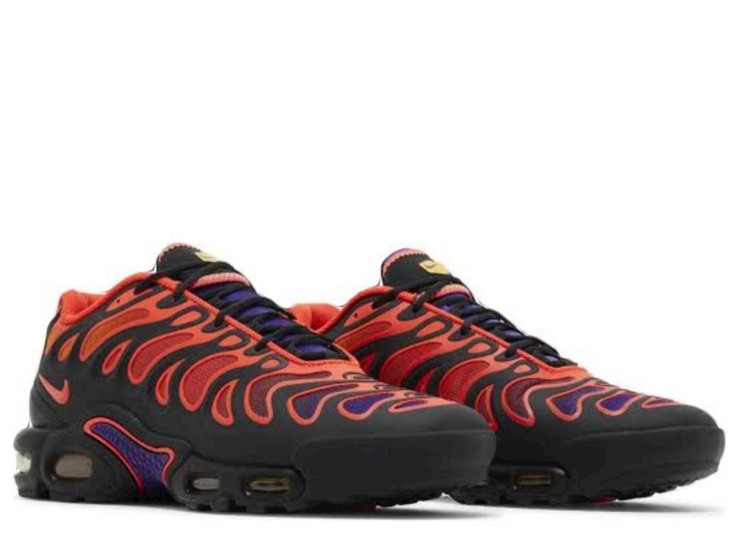 Nike Air Max Plus Drift red